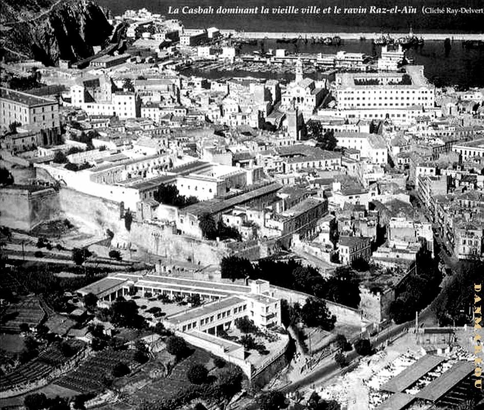 Oran - Casbah - Ravin Raz-El-Ain - Vue aerienne.jpg